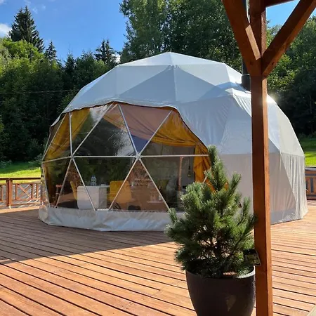 Epic House Дом отдыха Мендзылесие